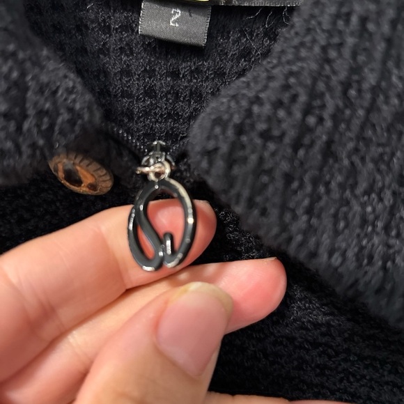 St. John Couture by Marie Gray Black Tweed Crop Sweater Jacket Cheetah Collar 2 - Picture 4 of 11